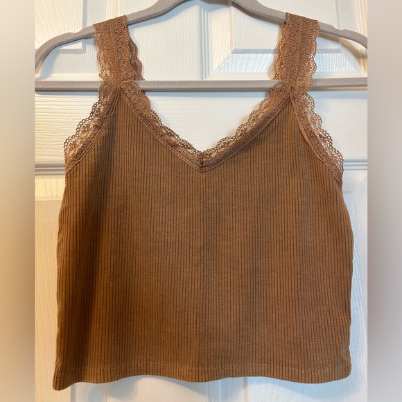 American Eagle Tan Ribbed Lace Trim V-Neck Cropped Tank Top - Picture 8 of 8